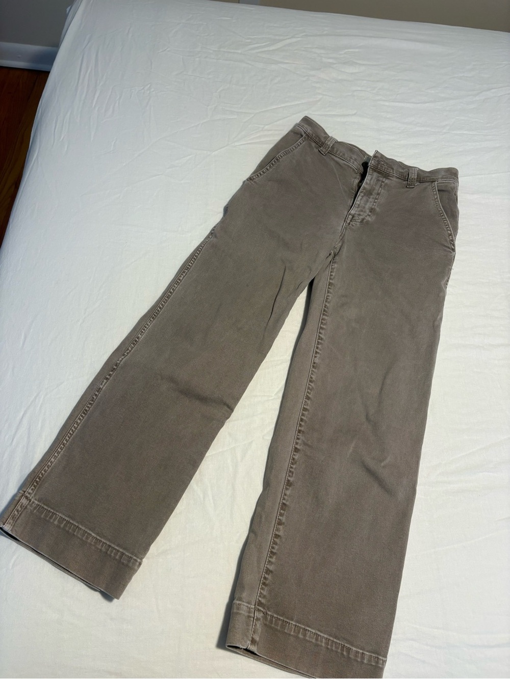 Madewell Straight-Leg Chinos in Taupe Brown